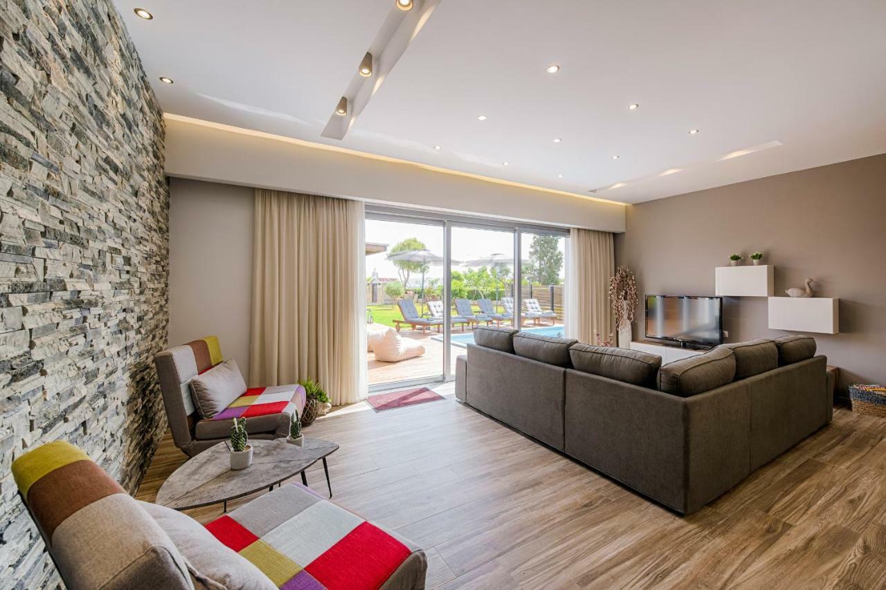 Nastazia Luxury Beach House Ialysos  Exterior photo